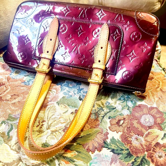 WOW POSHMARK Louis Vuitton Monogram Vernis Rosewood Avenue Patent Handbag Tote - Picture 10 of 16